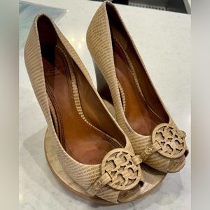 Tory Burch Tan Wedges